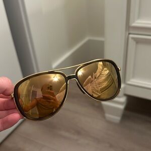 Women’s oakley sunglasses